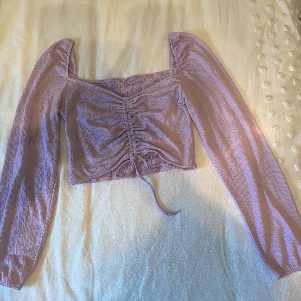 Long sleeve cropped ruched tie top